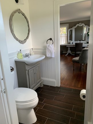 Dennis Cape Cod vacation rental - Half Bathroom