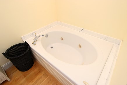 Harwich Cape Cod vacation rental - Jacuzzi tub
