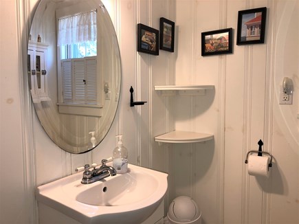 West Harwich Cape Cod vacation rental - Fresh Bathroom