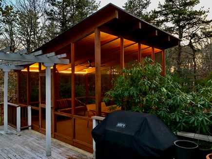 Truro Center, off Castle Road Cape Cod vacation rental - 