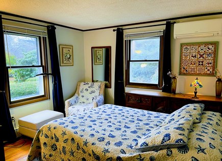 in East Falmouth, waterfront  Cape Cod vacation rental - Garden bedroom with lovely Tiffany lamp
