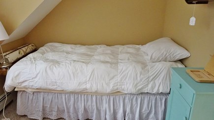 Wellfleet Cape Cod vacation rental - Bedroom with 2 twins.