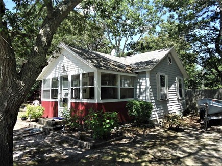 West Yarmouth Cape Cod vacation rental - Front of cottage