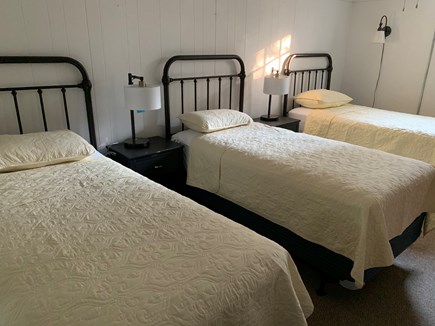 Dennis, Mayflower Beach  Cape Cod vacation rental - Lower twin Bedroom,