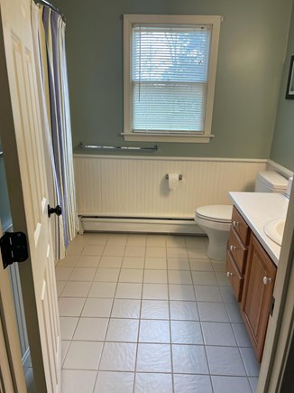 Falmouth Cape Cod vacation rental - Second floor full bath with tub