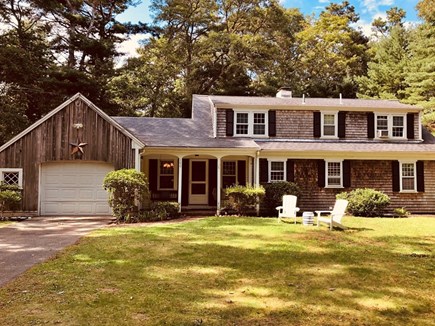 Centerville Cape Cod vacation rental - Front with porch and seating