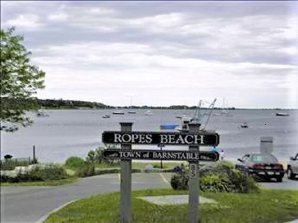 Cotuit Village SWEET Cottage! Cape Cod vacation rental - Nearby Ropes Beach