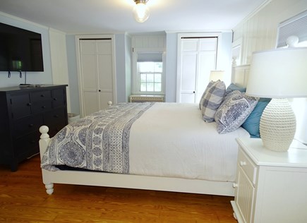 Bass River, West Dennis Cape Cod vacation rental - Spacious and sunny master