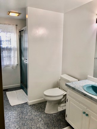Cotuit Cape Cod vacation rental - Second Fl. Bathroom
