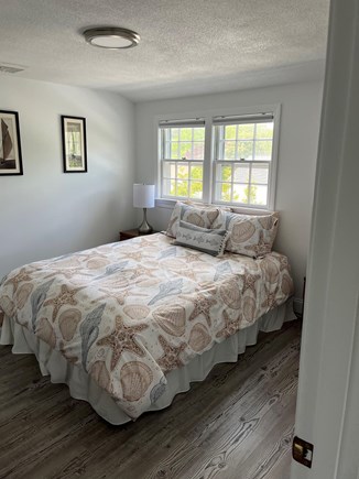 Popponesset Cape Cod vacation rental - Upstairs bedroom - Full bed