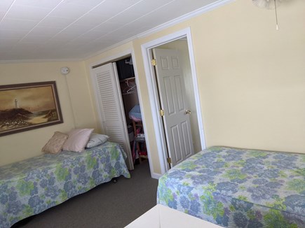 Harwich, Wyndemere Condominiums Cape Cod vacation rental - Twin size bedroom #2