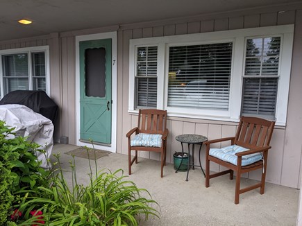 Harwich, Wyndemere Condominiums Cape Cod vacation rental - Sitting area