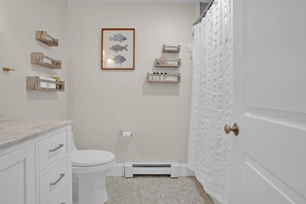 Yarmouth Port Cape Cod vacation rental - Guest Bathroom
