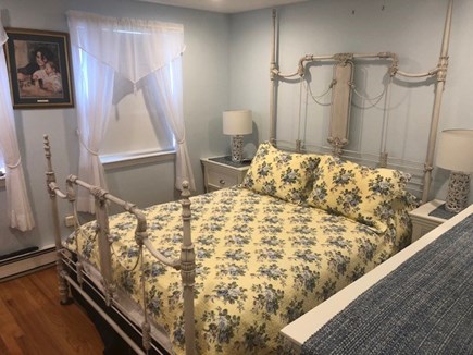 Chatham Cape Cod vacation rental - Queen Bedroom on 2nd Floor