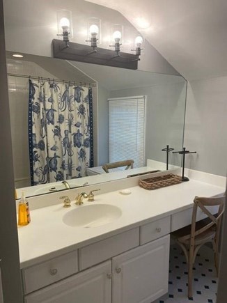 Chatham Cape Cod vacation rental - King Room Ensuite Full Bath