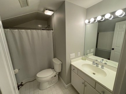 Chatham Cape Cod vacation rental - Queen Room Ensuite