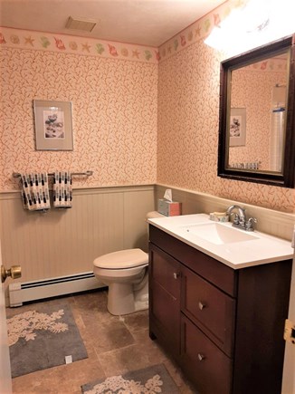 West Yarmouth Cape Cod vacation rental - Main full bath with tub/shower