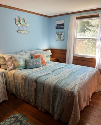Chatham, Near Cockle Cove Beach Cape Cod vacation rental - Queen Bedroom