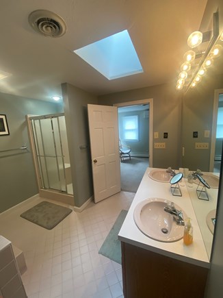 Centerville Cape Cod vacation rental - Master en-suite bath
