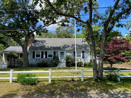 Chatham Cape Cod vacation rental - Huge front yard as well that gets amazing sun all day long!
