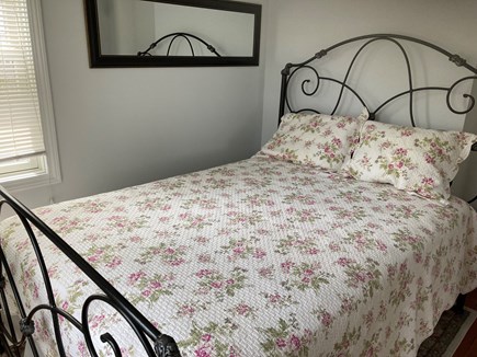 Kingston, Grays Beach MA vacation rental - Full bed in second bedroom