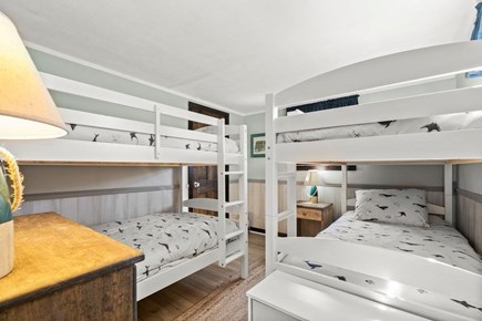 Dennis Port Cape Cod vacation rental - Bunk room