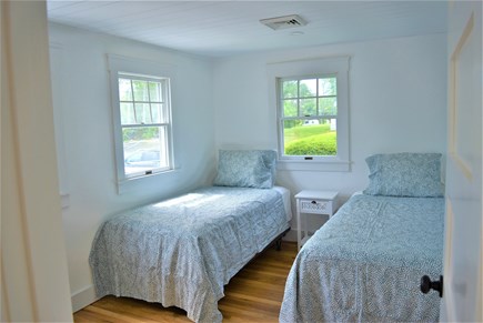 Hyannis Port Cape Cod vacation rental - Twin Bedroom