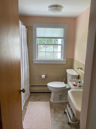 Falmouth-East Falmouth Cape Cod vacation rental - 1st Floor Bathroom-Tub and Shower
