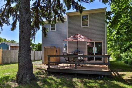 Yarmouth, Bayview Beachside Cape Cod vacation rental - Fenced in yard for privacy, peaceful.