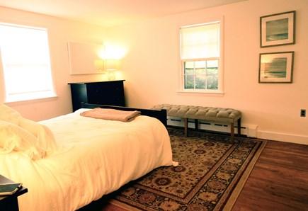 Chatham Cape Cod vacation rental - First Floor Queen