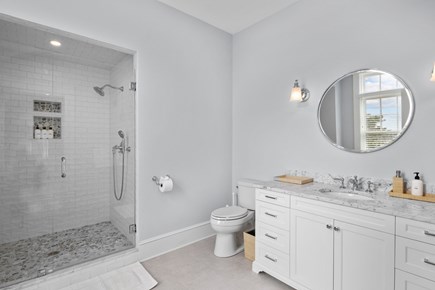 Chatham, Crows Pond and Pleasant Bay Cape Cod vacation rental - Suite #2 private bathroom