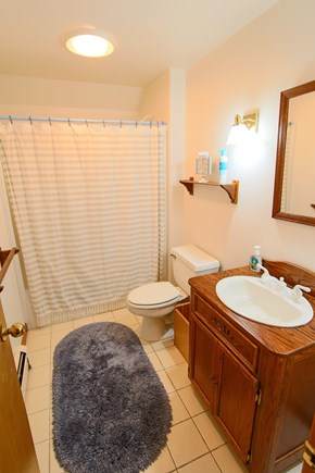 Truro Cape Cod vacation rental - Shared Bathroom Upstairs between Queen Bedrooms