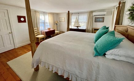 West Barnstable - off Route 6A Cape Cod vacation rental - A quiet work area with strong WiFi.