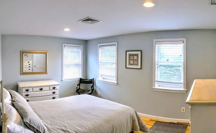 West Hyannis Cape Cod vacation rental - Room 2 w/Queen bed
