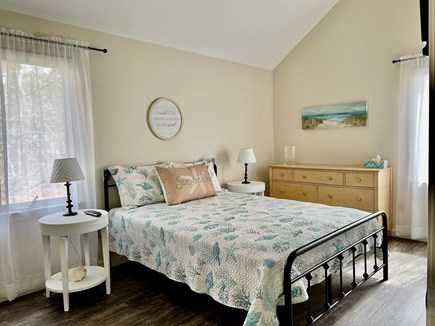Centerville Cape Cod vacation rental - Master bedroom with full bath (queen bed)