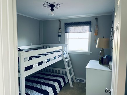 Eastham Cape Cod vacation rental - Low profile bunk beds