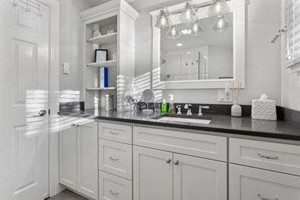 Orleans Cape Cod vacation rental - Full bath above the garage