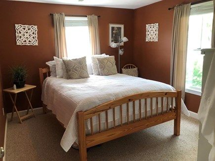 Dennis Cape Cod vacation rental - Queen Guest Room