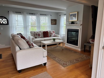 Dennis Cape Cod vacation rental - Family Room