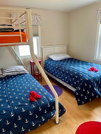 Bourne, Monument Beach Cape Cod vacation rental - Secondary Bedroom