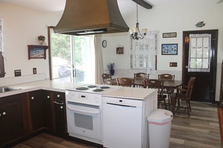 Eastham, Nauset Light - 3969 Cape Cod vacation rental - Kitchen