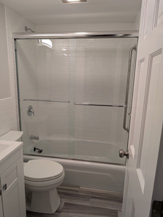 Dennis Cape Cod vacation rental - Bathroom #1