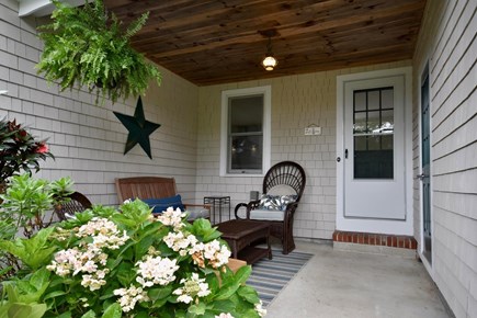 Osterville Woods Cape Cod vacation rental - Front porch