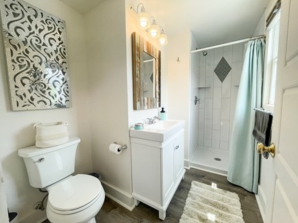 Sandwich, Town Neck Cape Cod vacation rental - Fully remodeled bathroom