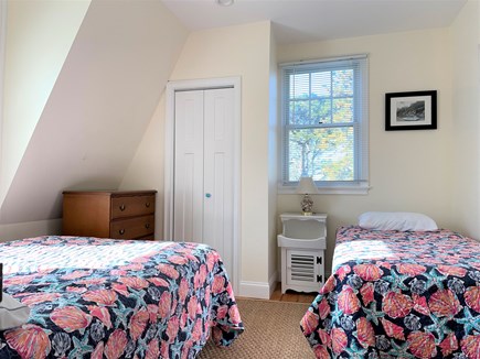 Harwich, Walk to beach and town Cape Cod vacation rental - Sunny bedroom with 3 full and one twin