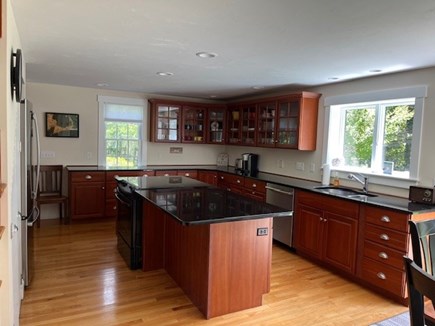 Dennis, Corporation Beach Cape Cod vacation rental - Fully equipped kitchen