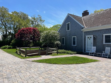 Dennis, Corporation Beach Cape Cod vacation rental - Side view of house and driveway