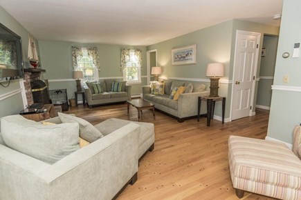 Wellfleet Cape Cod vacation rental - Large and comfortable Living Room