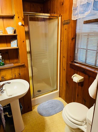 Hyannis Cape Cod vacation rental - Bathroom #2