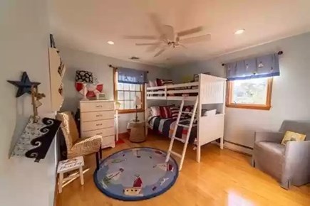 Onset MA vacation rental - 2 rooms with bunk beds